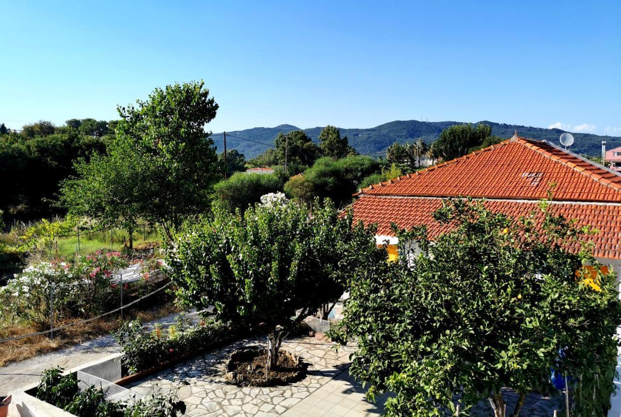 Maria'S Studios Agios Georgios  Exterior foto